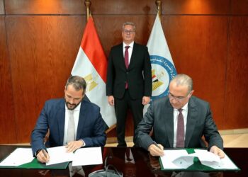 توقيع مذكرة تفاهم بين الشركة المصرية القابضة للغازات الطبيعية «إيجاس» وشركة اكسون موبيل «إيجيبت ابستريم ليمتد»