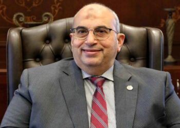 «خبراء الضرائب»: مصر مرشحة لتصبح ثاني أكبر مُنتج للهيدروجين الأخضر في العالم بعد اتفاقية «ماكرون»