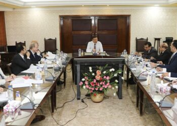 وزير الزراعة يترأس إجتماع مجلس إدارة الإصلاح الزراعي.. تحقيق أكثر من مليار جنيه إيرادات حتى ابريل الجاري