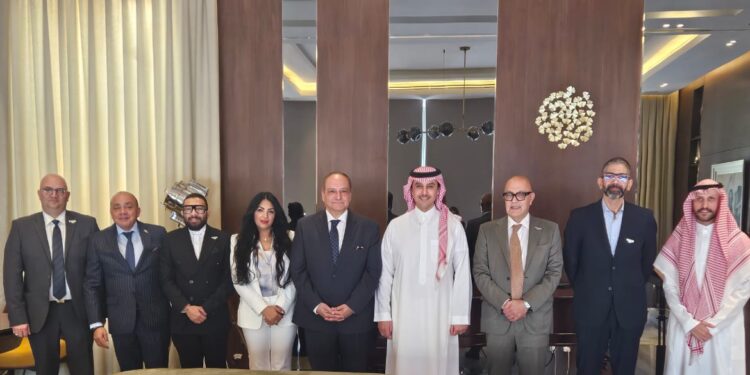 «جراندي صبور» توقع اتفاقية تعاون مع «سراة للاستثمار» لتتولي الذراع العقارية الرسمية لتطوير مشاريع الشركة بالمملكة العربية السعودية