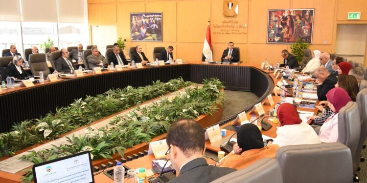 وزير الإسكان يترأس الجمعية العمومية «المقاولون العرب» لاعتماد القوائم المالية للشركة للعام المالى 2023 / 2024 ومشروع الموازنة التخطيطية للعام المالي 2025 / 2026