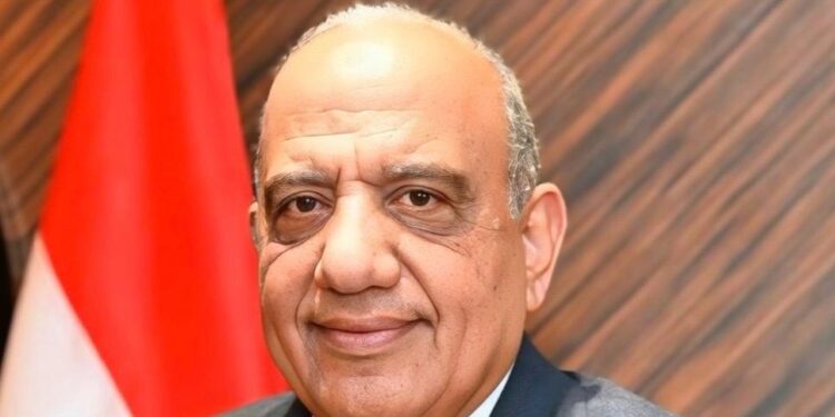 وزير الكهرباء: دعم وتطوير وتحديث شبكة نقل الكهرباء على الجهود العالية والفائقة لتوفير الطاقة الكهربائية اللازمة لكافة الاستخدامات فى محافظتي شمال وجنوب سيناء