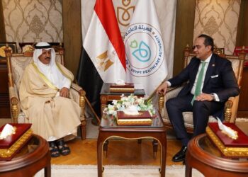 رئيس هيئة الرعاية الصحية يلتقي رئيس الاتحاد العربي لإدارة الطوارئ والأزمات لبحث سبل التعاون المشترك