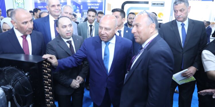 وزير الصناعة يفتتح المعرض والمؤتمر الدولي التاسع للتبريد والتكييف وتدفئة الهواء والعزل الحراري والطاقة