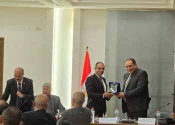 شعبة مستخلصى جمارك الإسكندرية تبحث معوقات زمن الإفراج الجمركى وتوصي بخطة عاجلة للتيسير الجمركي