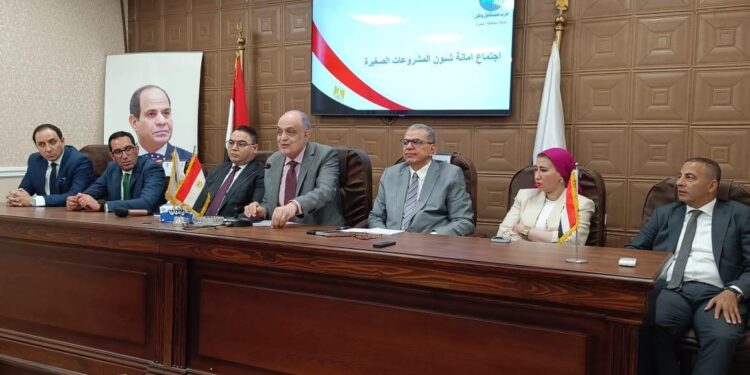 بتوجيهات الأمين العام.. «مستقبل وطن» ينتهي من حصر مشكلات المشروعات الصغيرة بالجيزة تمهيدًا لحلها بالتعاون مع الجهات المعنية