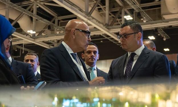 الأهلي صبور تعزز حضورها الاستراتيجي في السوق العماني عبر مشاركتها البارزة في المعرض العقاري الدولي