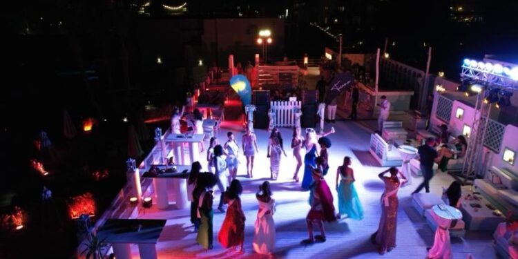 «صن رايز» تُشعل شواطئ البحر الأحمر بمسابقة «توب موديلز 2025» العالمية