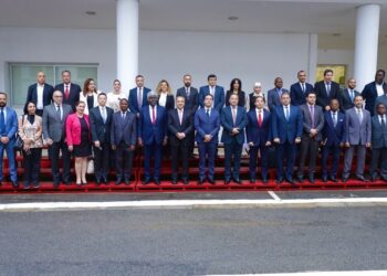 رئيس وزراء كوت ديفوار يستقبل وفد اتحاد الصناعات المصرية برئاسة الدكتور شريف الجبلي