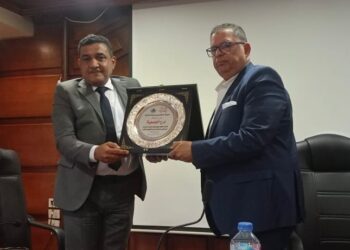 تنفيذا لتوجيهات وزير الإسكان .. رئيس جهاز مدينة دمياط الجديدة يلتقي رئيس جمعية المستثمرين لتعزيز سبل دعم الصناعة والمستثمرين