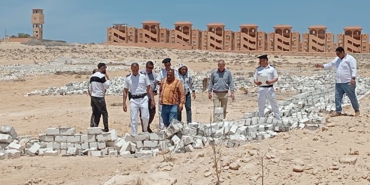 تنفيذاً لتوجيهات وزير الإسكان: الوزارة تنفيذ حملات إزالة لتعديات ومخالفات بناء بالساحل الشمالي الغربي