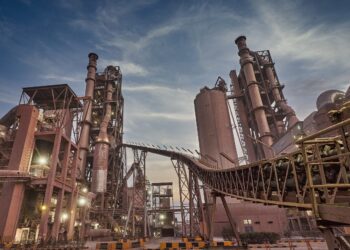 لافارچ مصر ترعى فعاليتين رائدتين حول الاستدامة وصناعة الأسمنت بتنظيم من شركة إندستري لينك