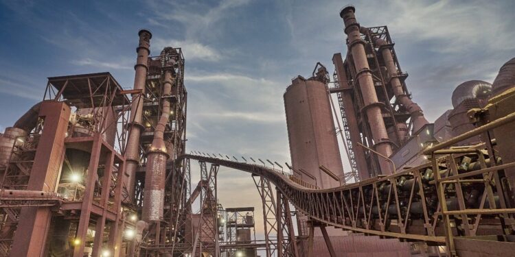 لافارچ مصر ترعى فعاليتين رائدتين حول الاستدامة وصناعة الأسمنت بتنظيم من شركة إندستري لينك