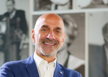 تتراباك تقود التحول في الاقتصاد الدائري بإعادة تدوير عبوات الكرتون المستخدمة UBC في مصر