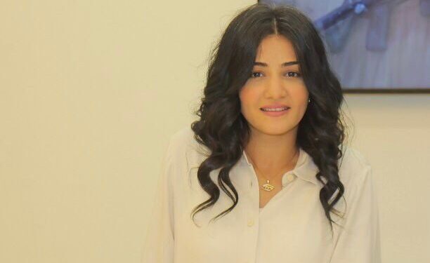 ياسمين نصر: خبرة متعمقة في العلاقات العامة والتسويق الاستراتيجي تدفع بعجلة الاتصال المؤسسي