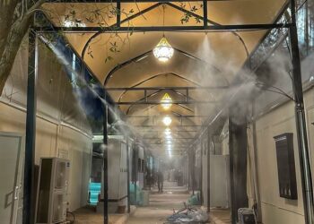 الحج السياحي .. مطوف حج الخمس نجوم: بدء تسلم المخيمات بمني وعرفات.. وتقنيات وخدمات جديدة لراحة الحجاج