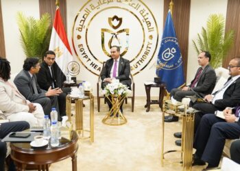 رئيس هيئة الرعاية الصحية يلتقي وفد لشركة «روش العالمية» لتعزيز التعاون وتوسيع آفاق الشراكة الاستراتيجية في مجالات الرعاية الصحية وتبادل الخبرات