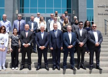 في إطار الجهود الترويجية.. اقتصادية قناة السويس تستقبل وفد الغرفة التجارية المصرية البريطانية وشركات صناعية