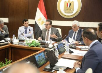 نائب رئيس مجلس الوزراء للصحة يترأس الاجتماع الأول للمجلس الوطني للسياحة الصحية