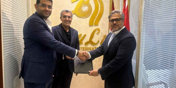 TSM توقع اتفاقية استراتيجية مع شركة اللولو للأسواق التجارية الكبرى لتأجير مراكز تجارية جديدة بالتجمع الخامس و العبور