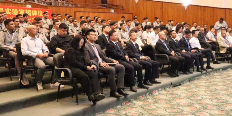 بدء التشغيل التجريبى لمعهد «تشنج خه – مصر» للتحكم الذكى فى إشارات السكك الحديدية