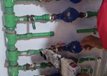 تنفيذاً لتوجيهات وزير الإسكان: حملات على وصلات المياه الخلسة بمدينتي دمياط الجديدة والسادات وخطة للترشيد بالسويس الجديدة