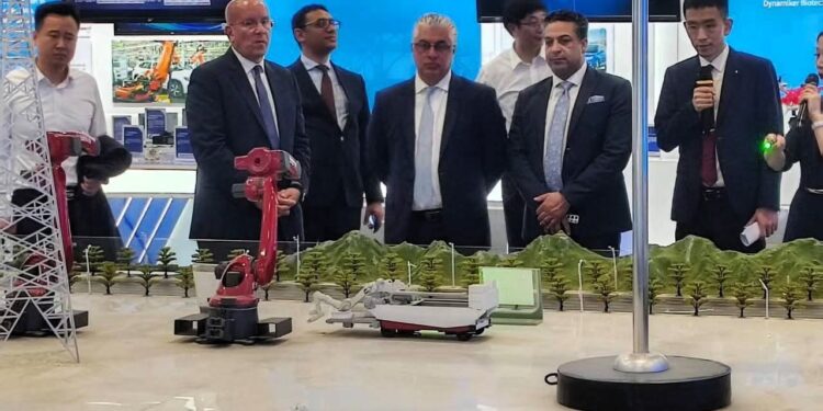 في ختام جولته الترويجية بالصين.. رئيس «اقتصادية قناة السويس» يزور منطقة «تيانجين» الاقتصادية لبحث فرص التعاون