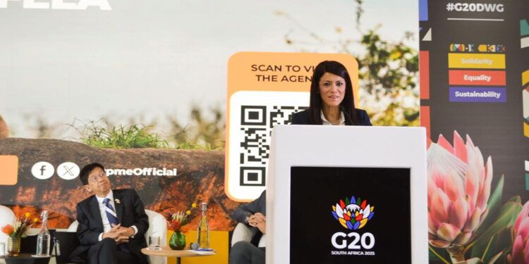 خلال جلسة رئيسية لاجتماعات مجموعة العشرين المشاط: الحكومة تعمل على تحفيز الشراكة بين القطاعين الحكومي والخاص في مشروعات البنية التحتية