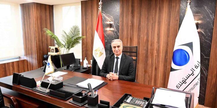 مُلاحقة المنتجات مجهولة المصدر .. ضبط 41 طن زيوت سيارات مُعاد تدويرها بمحافظة الدقهلية.. وضبط 2.5 طن زيت طعام و 1.5 طن طحينة مُعاد تدويرها بمحافظة القليوبية