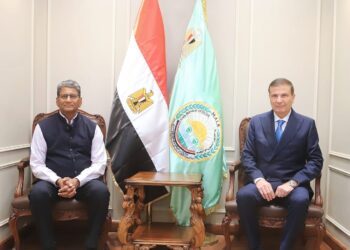 وزير الزراعة يبحث مع السفير الهندي الجديد بالقاهرة تعزيز التعاون الزراعي المشترك