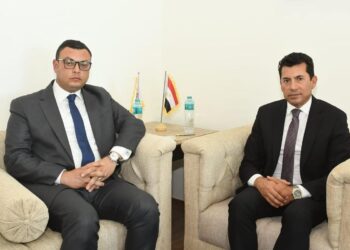 وزيرا الإسكان والشباب والرياضة يتابعان ملفات العمل وأوجه التعاون المشترك