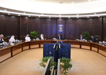 لاستعراض خطط المجموعة للاستثمار في مصر:رئيس الوزراء يلتقي رئيس مجلس إدارة مجموعة «سمو القابضة» السعودية