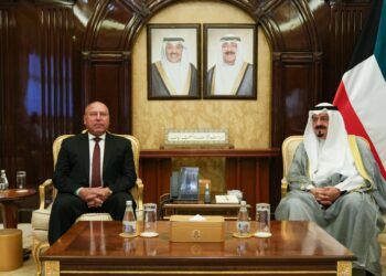 رئيس مجلس الوزراء الكويتي يستقبل وزير الصناعة المصرى لبحث تدعيم التعاون المشترك