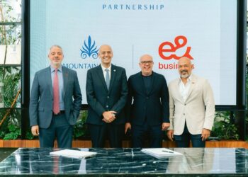 إي آند بيزنس وماونتن ڤيو يوقعان شراكة استراتيجية لتقديم حلول المدن الذكية في مشروعاتها المستقبلية