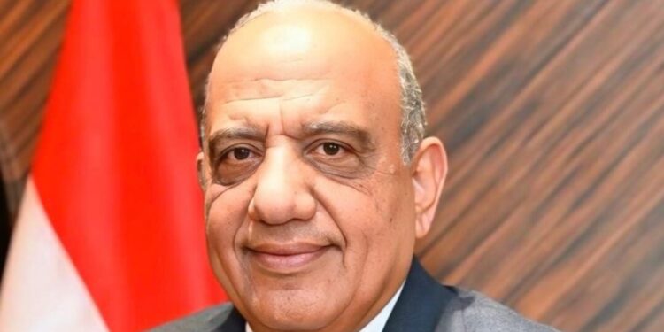 وزير الكهرباء: مستمرون فى خطة دعم وتطوير الشبكة الموحدة.. والكهرباء ركيزة أساسية لمشروعات التنمية الزراعية والتصنيع والتوسعات العمرانية