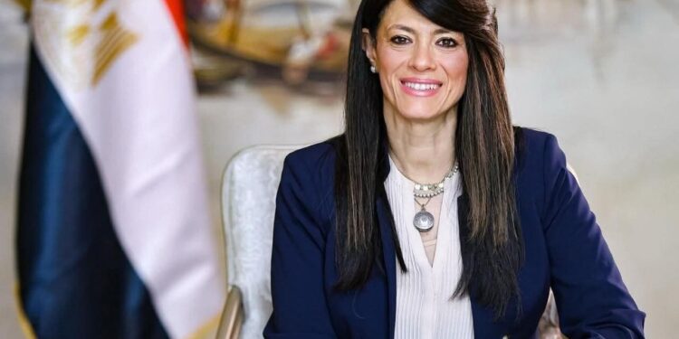 «التخطيط» الإنتهاء من تطوير 380 مركزًا تكنولوجيًا بالمحليات والقرى والمدن وأجهزة المجتمعات العمرانية الجديدة