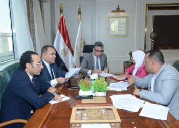  وزير التموين والتجارة الداخلية يلتقي بعدد من السادة أعضاء مجلسي النواب والشيوخ