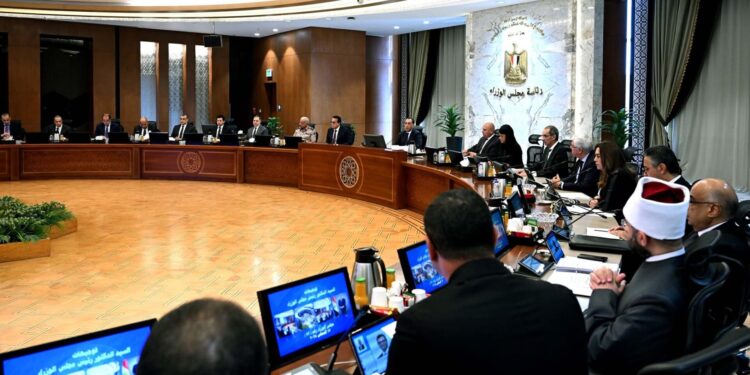 مجلس الوزراء يوافق على قواعد ونظام عمل لجان حصر المناطق التي بها أماكن مؤجرة لغرض السكنى الخاضعة لأحكام القانون رقم 164 لسنة 2025