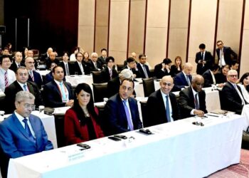 بتشريف وحضور السيد رئيس الوزراء.. رئيس اقتصادية قناة السويس يشارك في مجلس الأعمال والمنتدى المصري الياباني لتعزيز الشراكة الاستثمارية بطوكيو