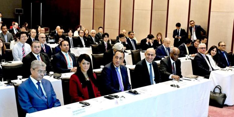 بتشريف وحضور السيد رئيس الوزراء.. رئيس اقتصادية قناة السويس يشارك في مجلس الأعمال والمنتدى المصري الياباني لتعزيز الشراكة الاستثمارية بطوكيو