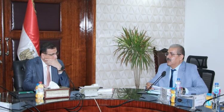 وزير الزراعة يترأس اجتماع مجلس إدارة الهيئة العامة للإصلاح الزراعي لمناقشة ملفات المنتفعين وموقف المشروعات