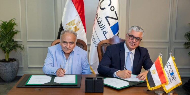 باستثمارات 4 ملايين دولار .. «اقتصادية قناة السويس» توقع مشروع «مارينيرو» للملابس الجاهزة بالقنطرة غرب