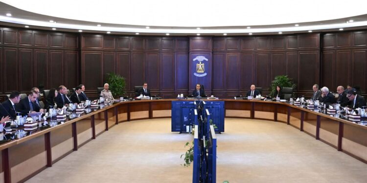 مجلس الوزراء يوافق على أسعار توريد محاصيل القمح والقصب وبنجر السكر لموسم 2025/2026