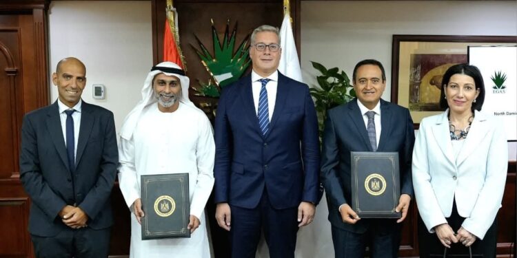 شهدها وزير البترول والثروة المعدنية: توقيع 4 اتفاقيات للقابضة للغازات الطبيعية مع شركات عالمية لزيادة استثمارات البحث عن الغاز