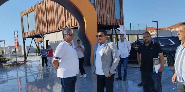 رئيس جهاز مدينة دمياط الجديدة يتفقد أحد مشروعات الشراكة مع القطاع الخاص