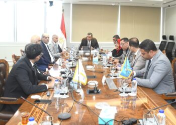 ضمن أكبر طرح سكني أعدته الوزارة 400 ألف وحدة سكنية .. «وزير الإسكان» طرح وحدات المرحلة الثانية من خلال «منصة مصر العقارية» مطلع أكتوبر المقبل