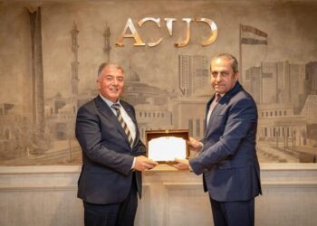 «شركة العاصمة الإدارية» تستقبل رئيس مجلس إدارة المدينة الإدارية الجديدة بالأردن وتبحث آفاق التعاون المشترك وتبادل الخبرات