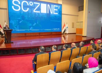 رئيس اقتصادية قناة السويس يستقبل وفد التمثيل التجاري للتعريف بمقومات الهيئة والفرص الاستثمارية المتاحة