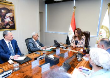 «التنمية المحلية» تلتقي ممثلى الجهات المنظمة لإحتفالية الإفتتاح الرسمى للمتحف المصرى الكبير