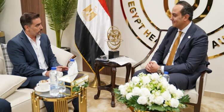 هيئة الرعاية الصحية تطلق منصة وطنية للكشف والتطبيب عن بُعد من خلال الكفاءات الطبية المصرية بالخارج